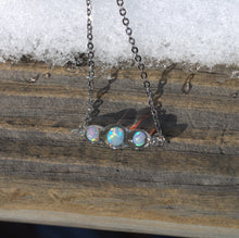 Load image into Gallery viewer, 3 Opal Pendant