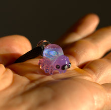 Load image into Gallery viewer, Glass Spider Pendant with Opal