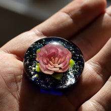 Load image into Gallery viewer, Cremation Rose Paperweight
