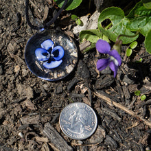 Load image into Gallery viewer, Violet Pendant