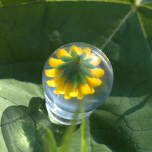 Load image into Gallery viewer, Blown Glass Yellow Sunflower Marble

