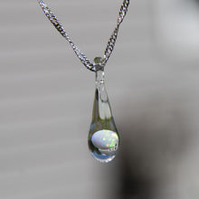 Load image into Gallery viewer, 1 inch length glass pendant with 4mm white opal
